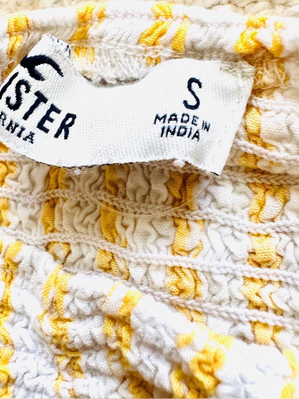Hollister Yellow & White Smocked Stripe Puff-Sleeve Crop Top - Picture 7 of 7